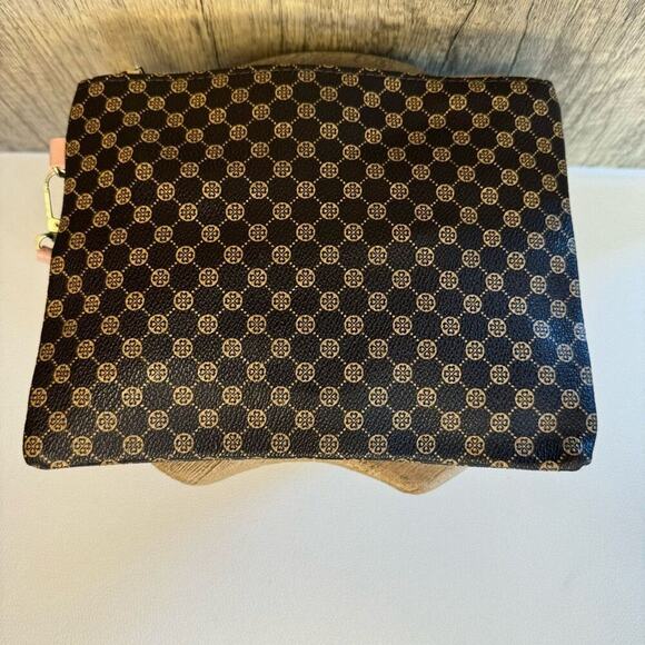 Pink Brown Clutch Wristlet Purse Travel Bag FAST SHIP NeW - Picture 5 of 6